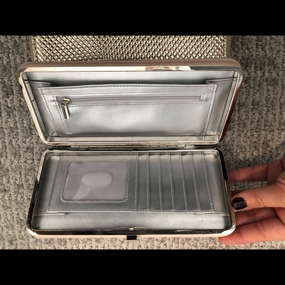 2 clutch wallets - Picture 3 of 3